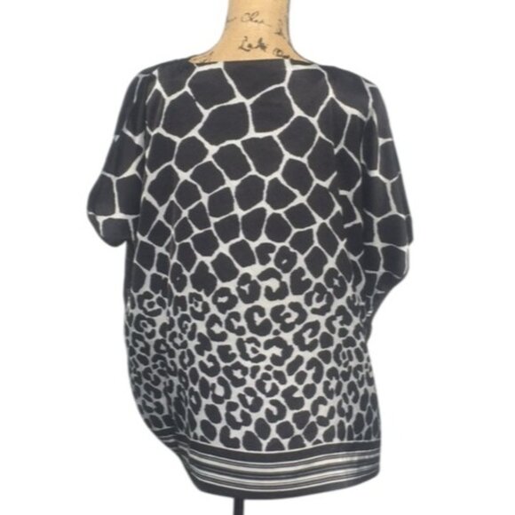 Vince Camuto Black & White Animal Print Top XS - Picture 2 of 5